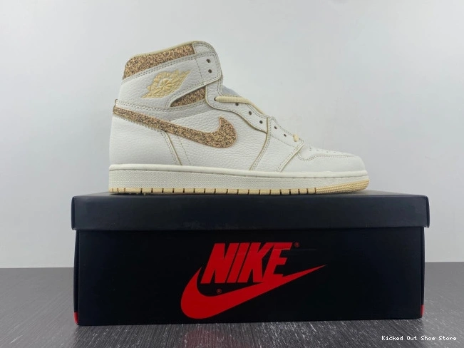 Kicked Out Shoe Store Craft Air Jordan FD8631-100 High OG 1 0822